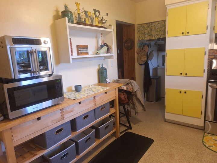 Property Photo:  4820 SW 11th Street  FL 33317 