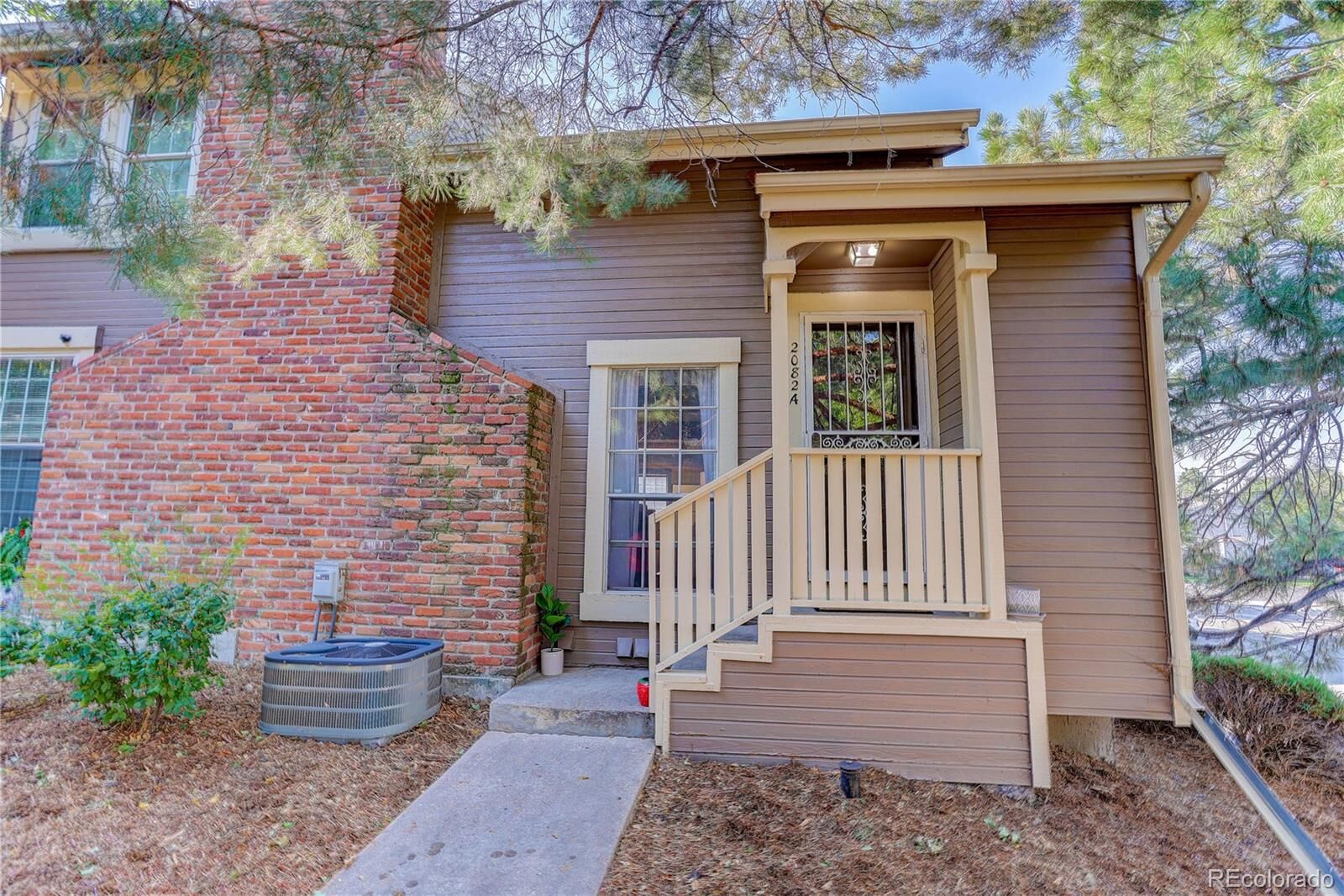 Property Photo:  2082 S Helena Street A  CO 80013 