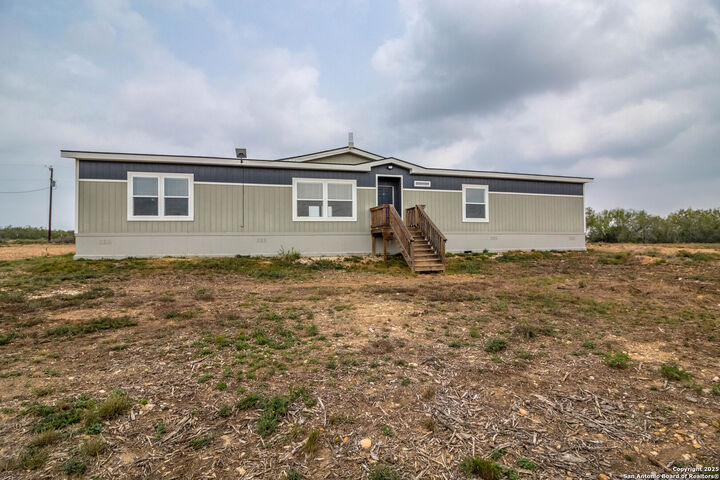 Property Photo: 290 Lilly Bear Ln. TX 78057