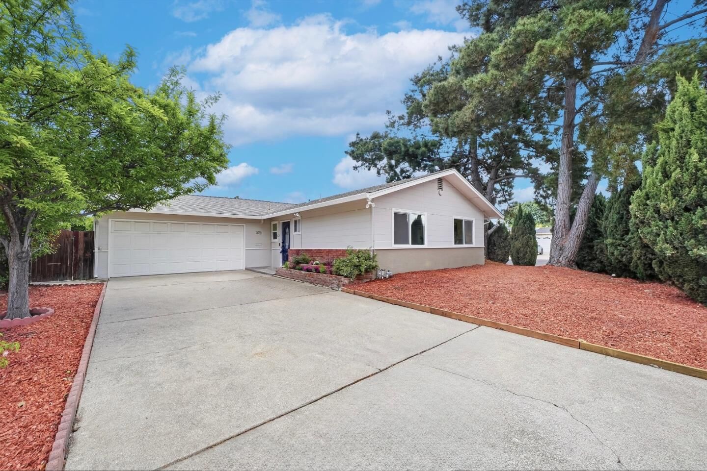 Property Photo:  373 Dayton Avenue  CA 95051 