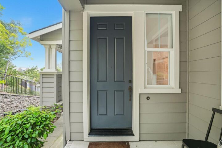 Property Photo:  700 Live Oak Way 702  CA 94002 