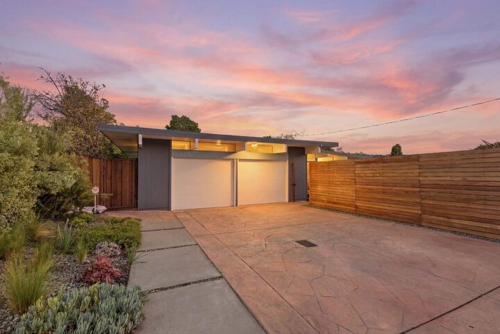 Property Photo: 1936 Ticonderoga Drive CA 94402