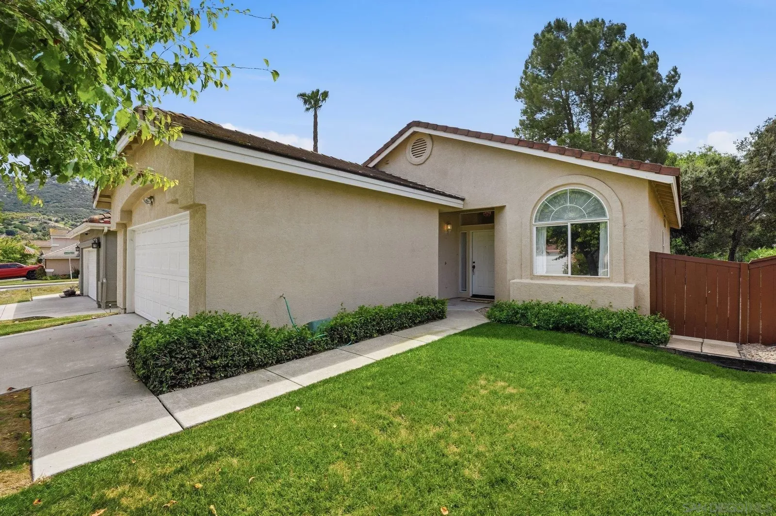Property Photo:  29704 Platanus Dr  CA 92026 