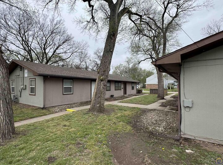 Property Photo:  1213-1215 Yuma St  KS 66502 