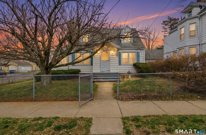 Property Photo:  170 Hillside Avenue  CT 06604 