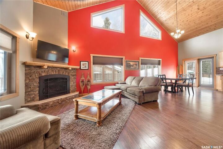 Property Photo: 18 Hayes Drive SK S0J 3E0