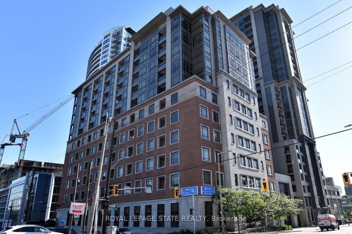 150 Main Street W 603 — photo 1