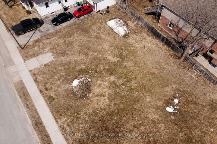 76 Henry Street — photo 1
