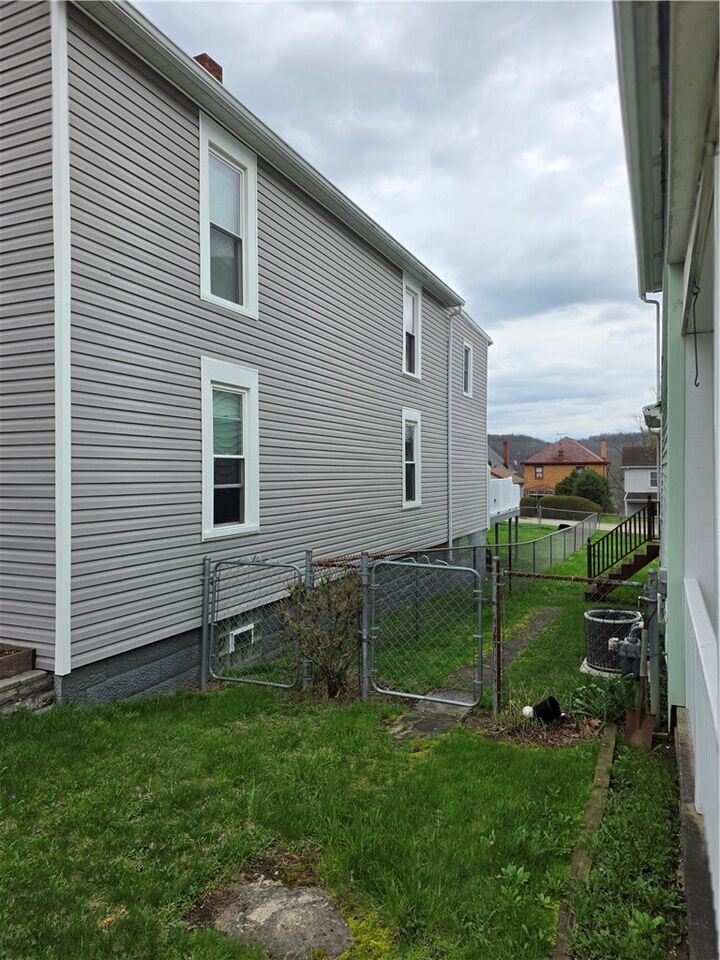 Property Photo: 76 Kenric Ave PA 15033
