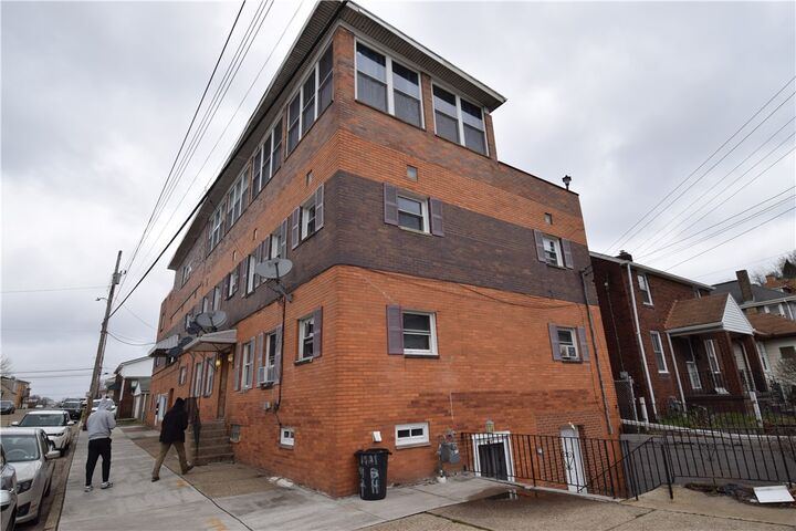 Property Photo:  801 23rd Street  PA 15003 