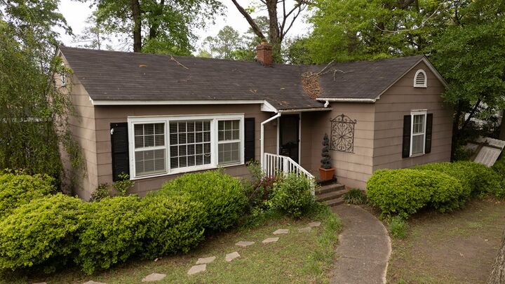 Property Photo:  122 E Glessner Street  GA 31709 