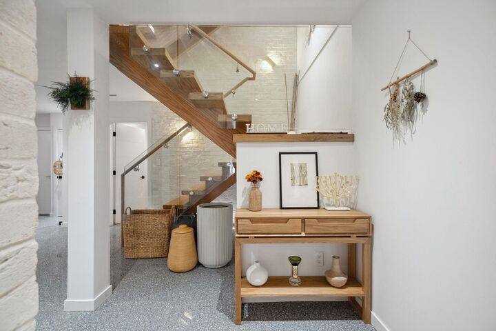 Property Photo: 828 Stevens Street BC V4B 4X2