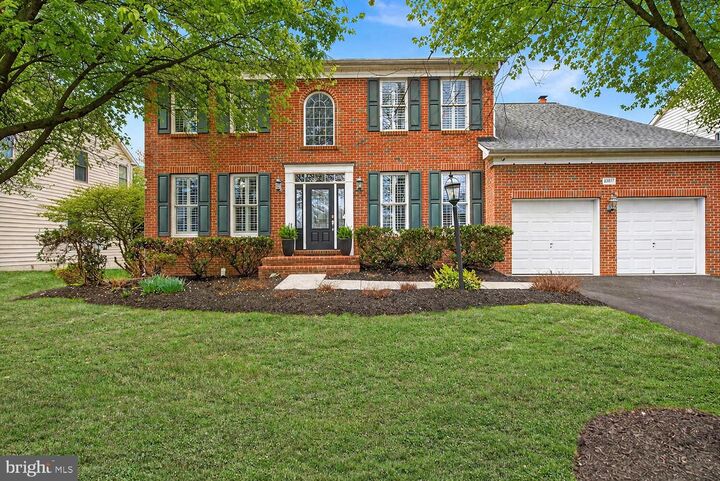 Property Photo:  22817 Portico Place  VA 20148 