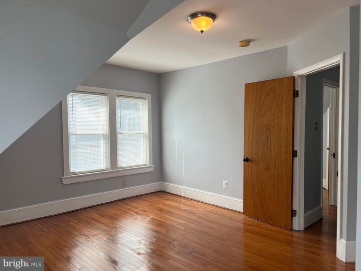 Property Photo:  23 Lincoln Avenue  NJ 08108 