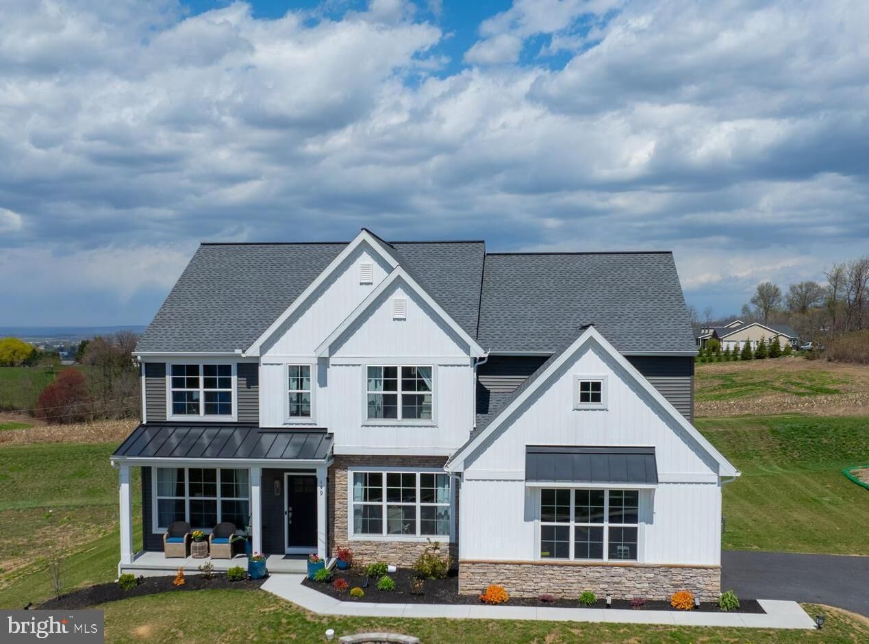 Property Photo:  149 Copper Ridge Drive  PA 17073 