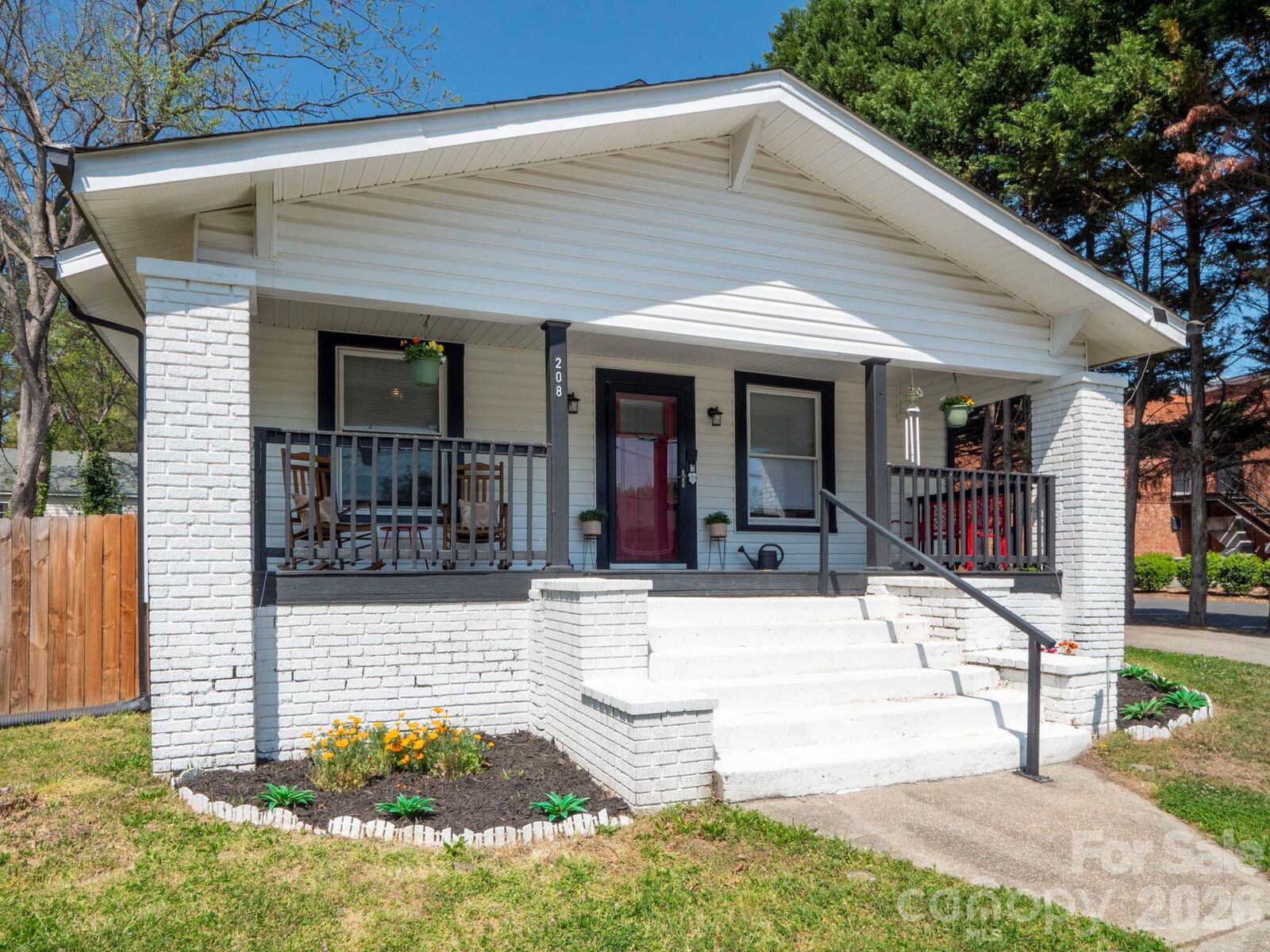 Property Photo: 208 Hough Street NC 28112