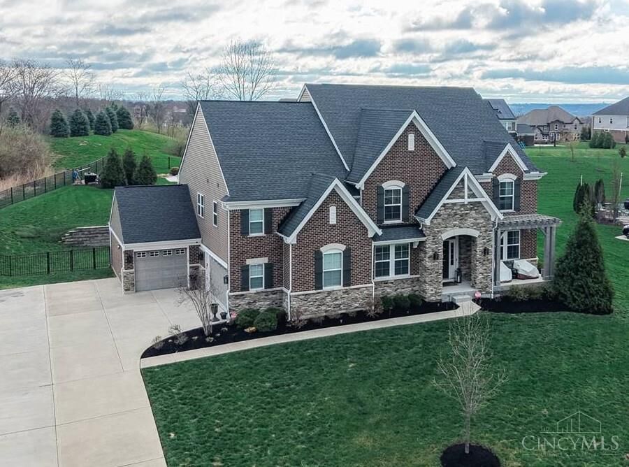 Property Photo:  7362 W Observatory  OH 45069 