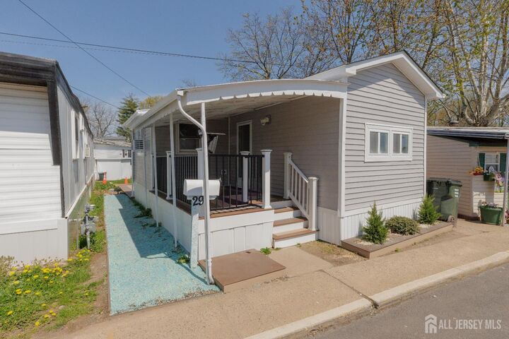 Property Photo:  29 Freddie Avenue  NJ 07001 