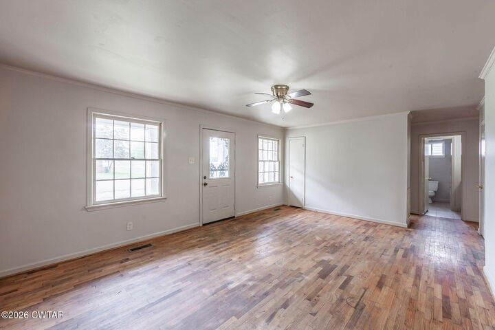 Property Photo:  1105 Edgewood Avenue  TN 38012 