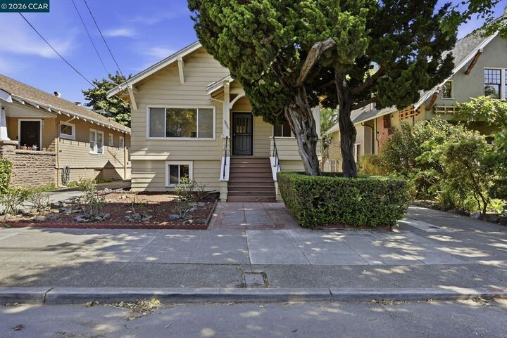 Property Photo:  5446 Shafter Ave  CA 94618 