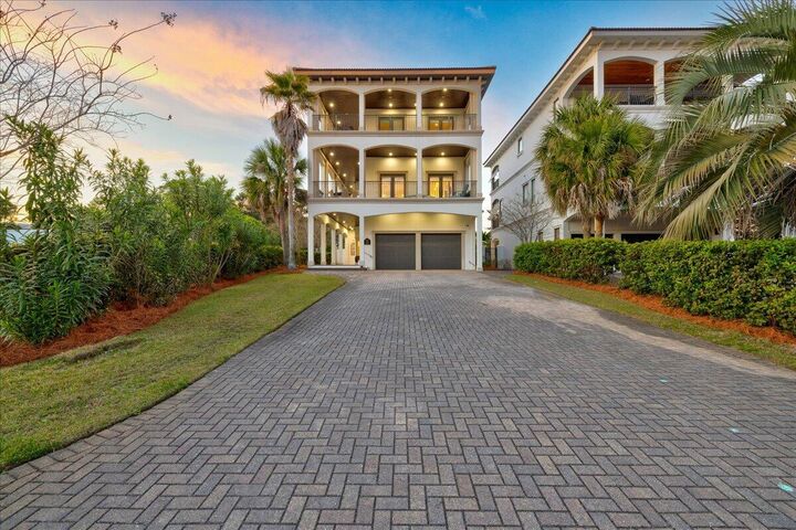 Property Photo:  52 Sandstone Street  FL 32459 