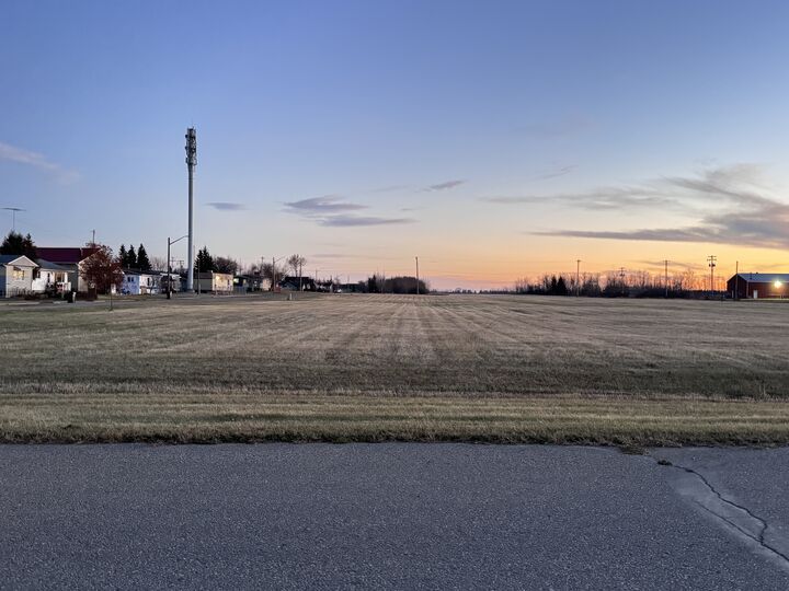 Property Photo:  53 Street  AB T0G 0P0 