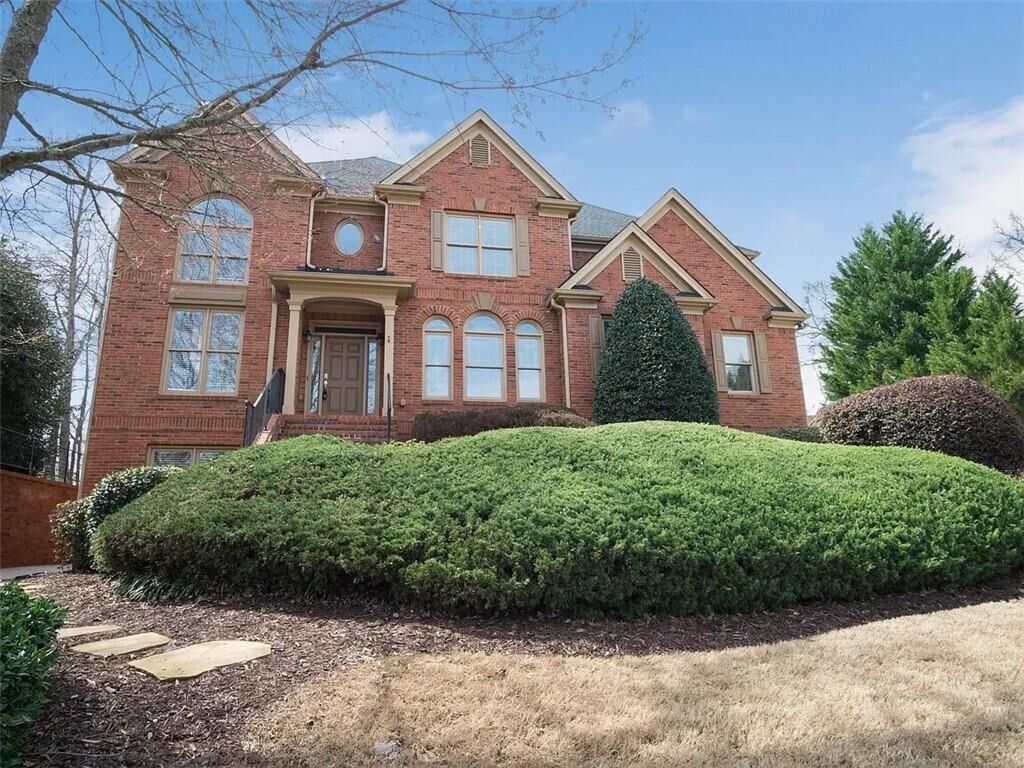 Property Photo: 540 Heron Run Court GA 30004