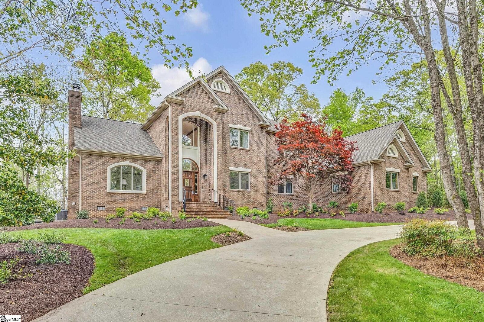 Property Photo: 116 Sleepy Hollow Lane SC 29306