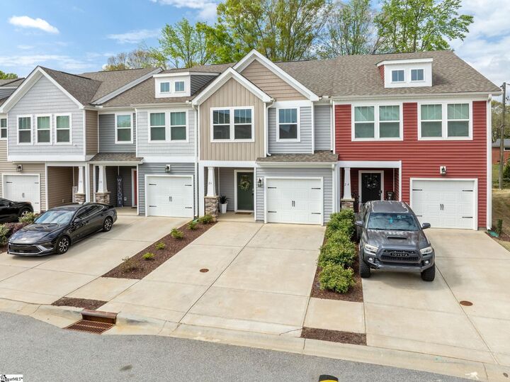 Property Photo:  26 Starlake Road  SC 29681 