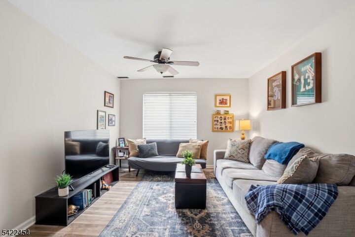 Property Photo: 15276 Aspen Ct 276 NJ 07874