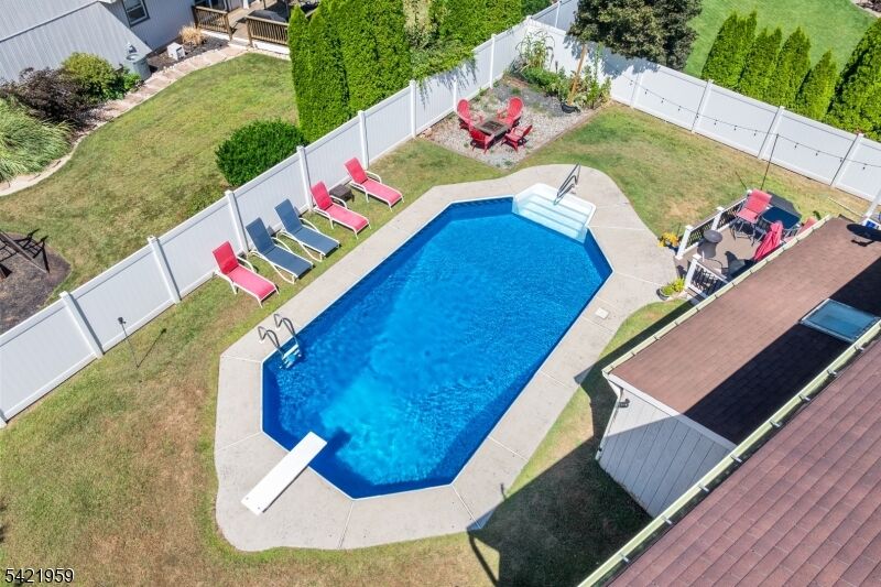 Property Photo:  16 Ditmars Cir  NJ 08844 
