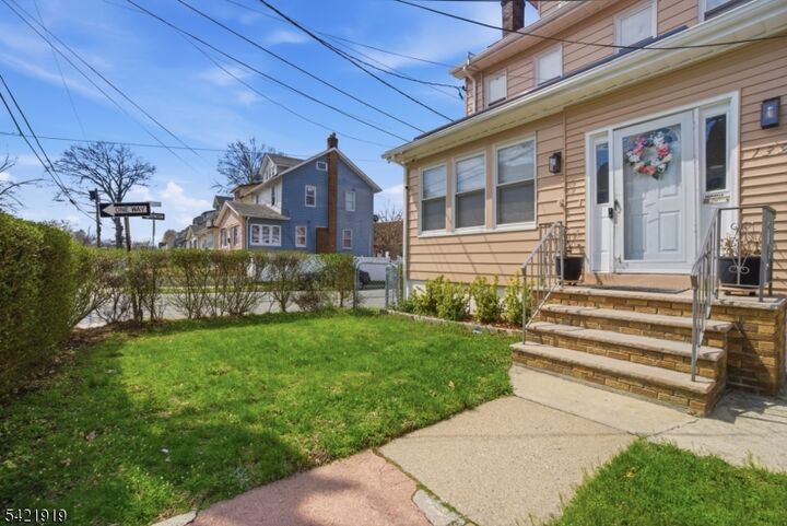 Property Photo:  139 Melrose Ave  NJ 07111 