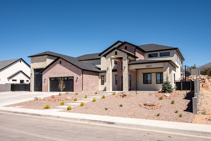 Property Photo:  1827 S Grace Ln  UT 84720 