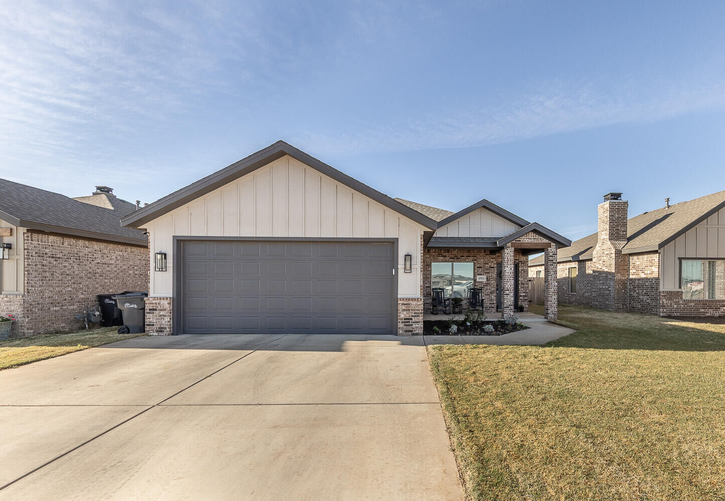 Property Photo:  6913 15th Street  TX 79416 