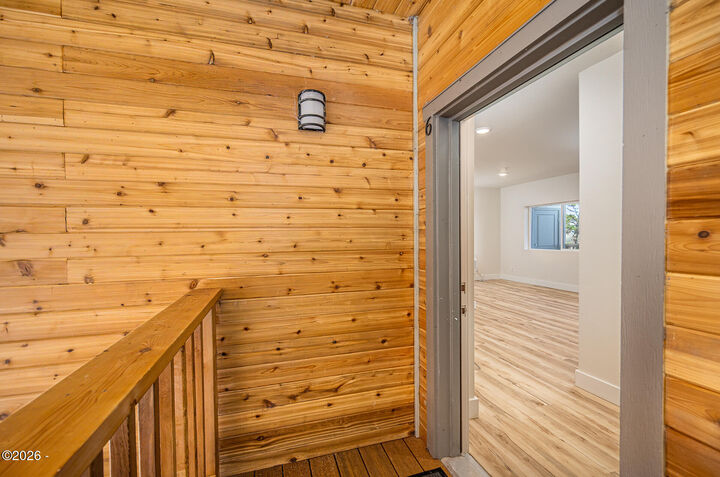 Property Photo:  2950 SW Coho Street 6  OR 97365 