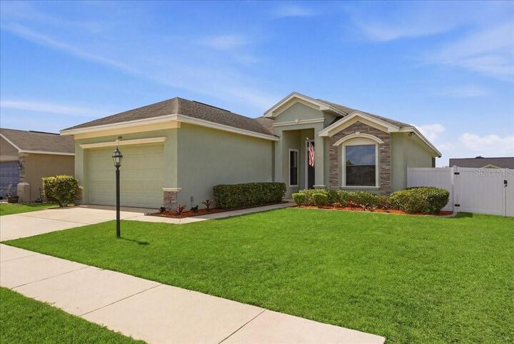 Property Photo: 1789 Kingsmill Drive FL 33830
