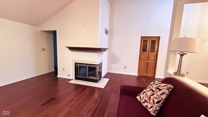 Property Photo:  172 President Court  IN 46229 