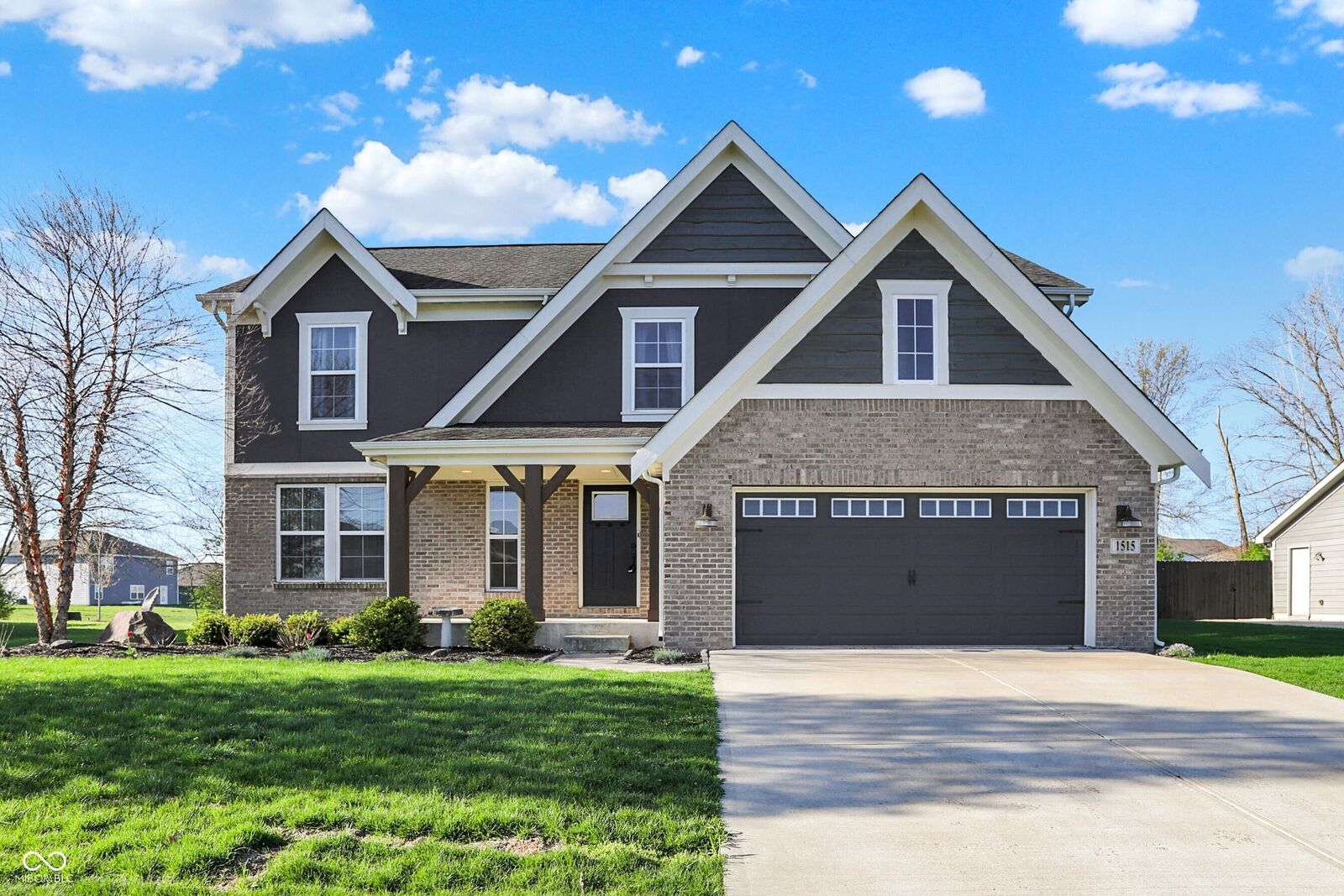 Property Photo: 1515 W Springhurst Boulevard IN 46140