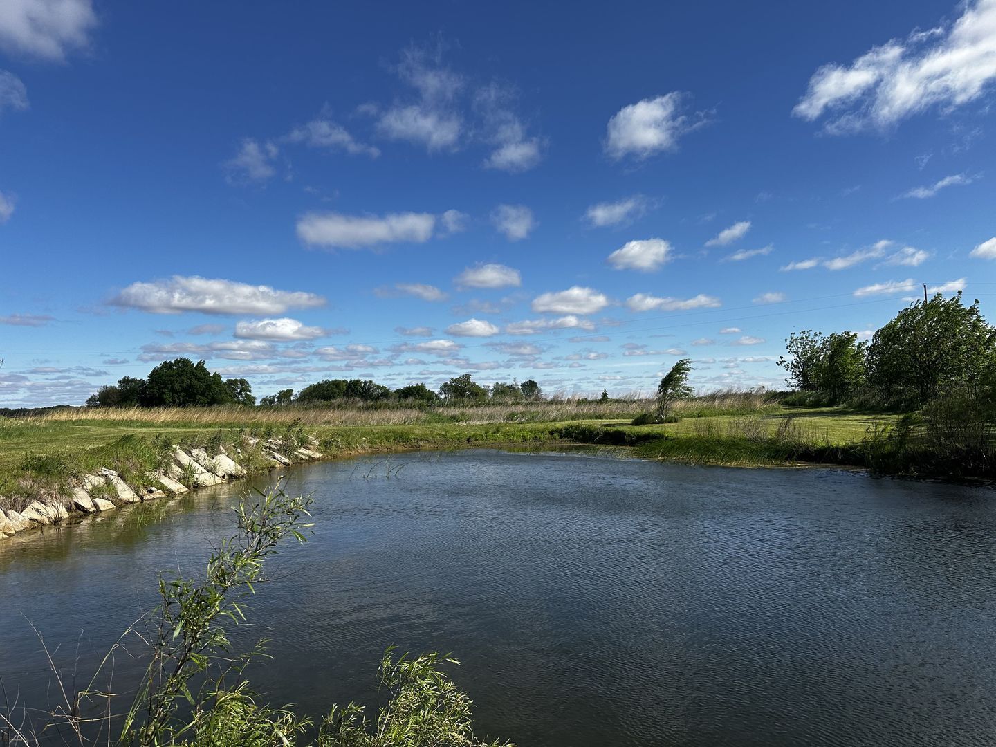 Property Photo:  