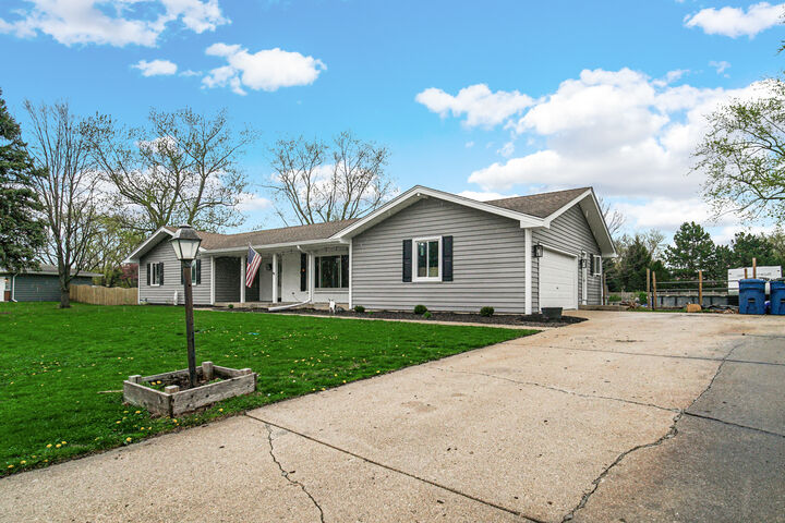 Property Photo:  16129 S Harmony Drive  IL 60544 