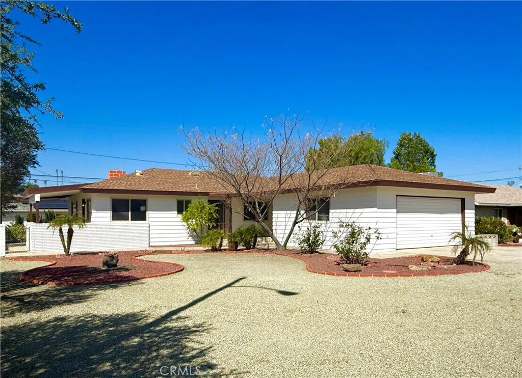 Property Photo:  29085 Griffith  CA 92586 