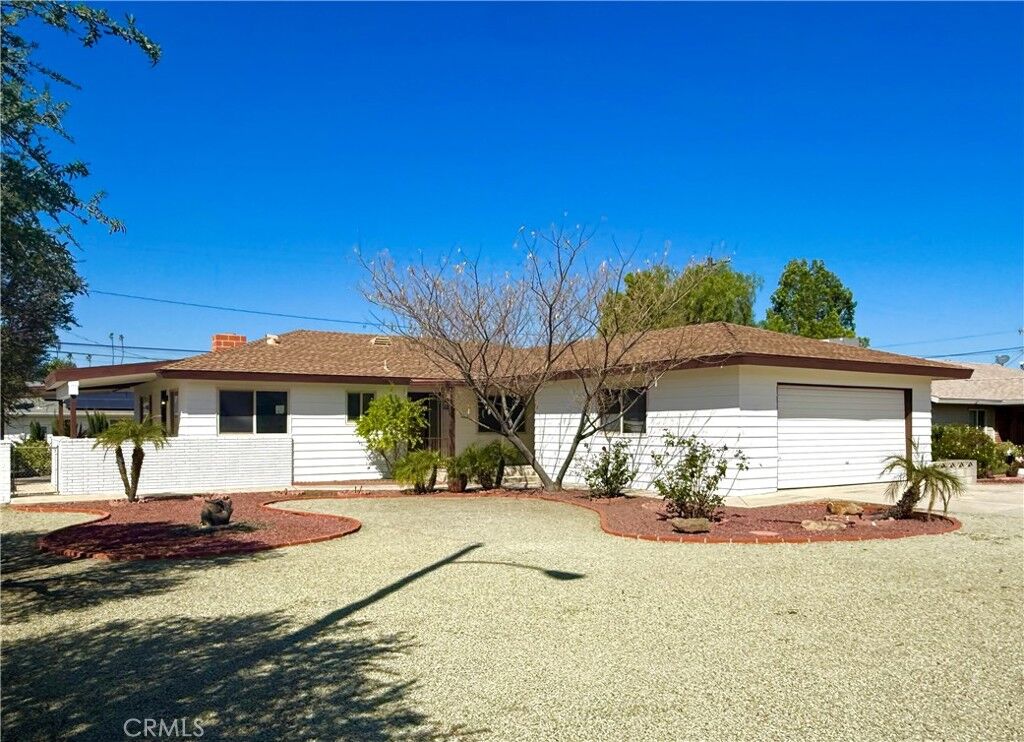 Property Photo:  29085 Griffith  CA 92586 