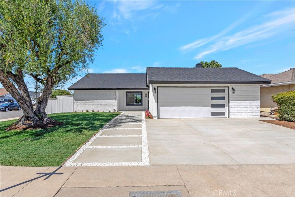 Property Photo: 8761 Anthony CA 92647