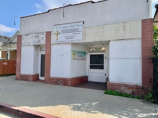 Property Photo: 3708 S San Pedro Street CA 90011