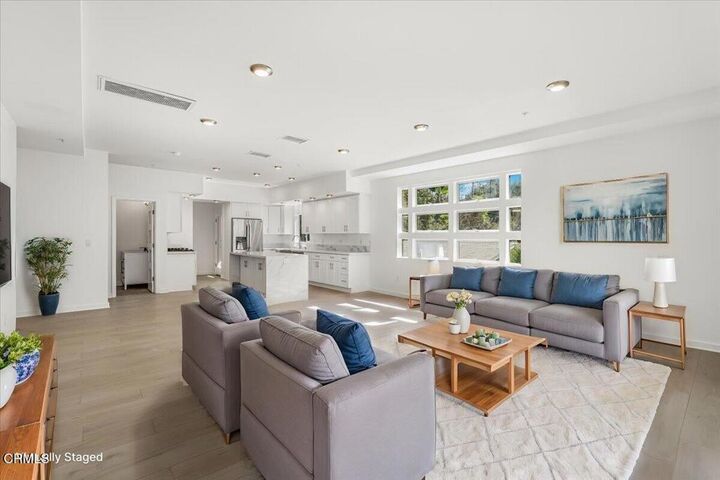 Property Photo:  1944 Seminole Drive  CA 91301 