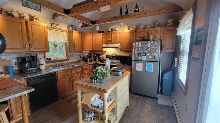 Property Photo:  104 Old County Road  ME 04654 