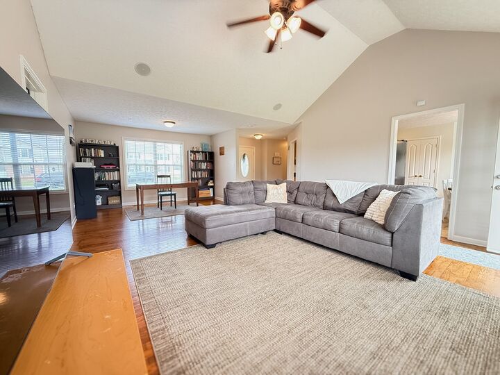 Property Photo: 786 Claw Ct KY 42240
