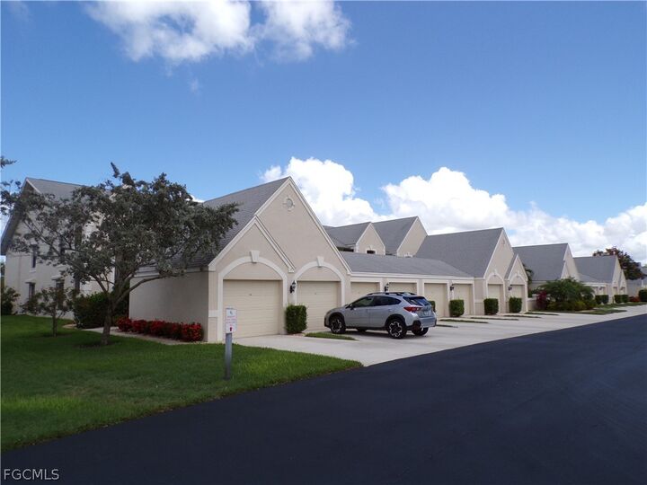 Property Photo:  16350 Kelly Cove Drive 285  FL 33908 