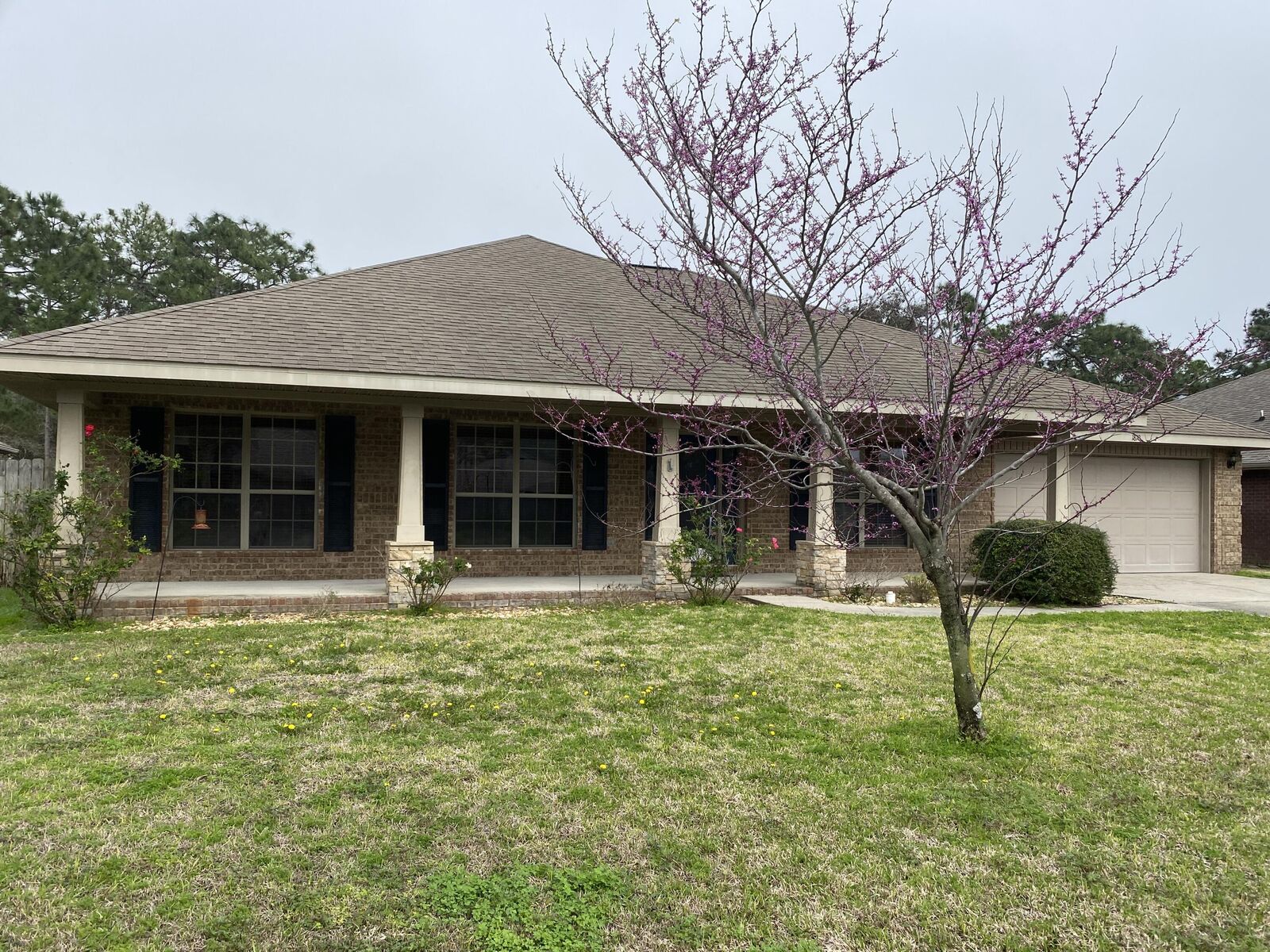 Property Photo:  1810 Twin Pine Boulevard  FL 32563 