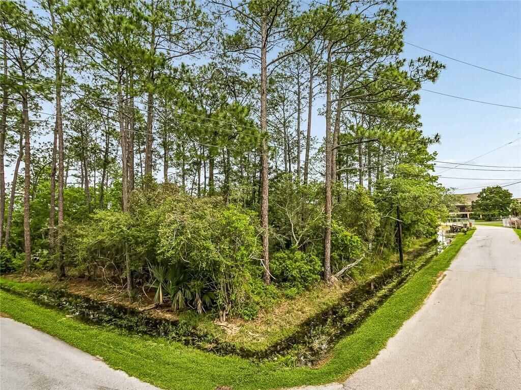 Property Photo:  Bonfouca Drive  LA 70458 